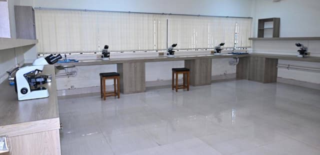 Histology & Microscopy Labs
